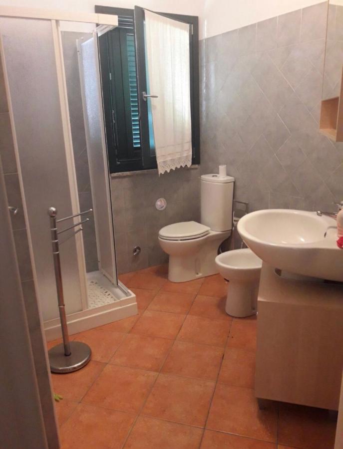 Coral House Apartment Santa Maria Coghinas Bagian luar foto