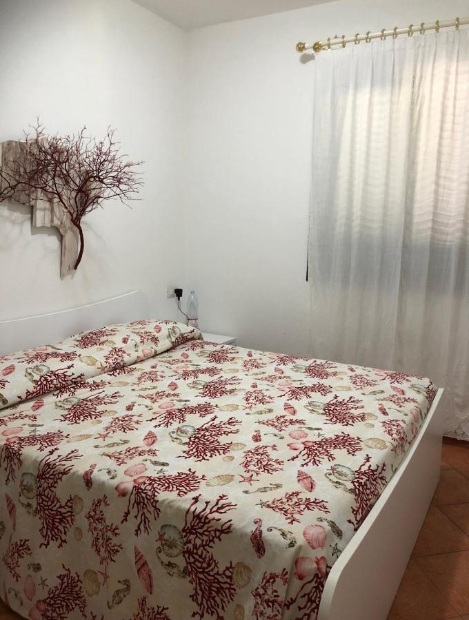 Coral House Apartment Santa Maria Coghinas Bagian luar foto